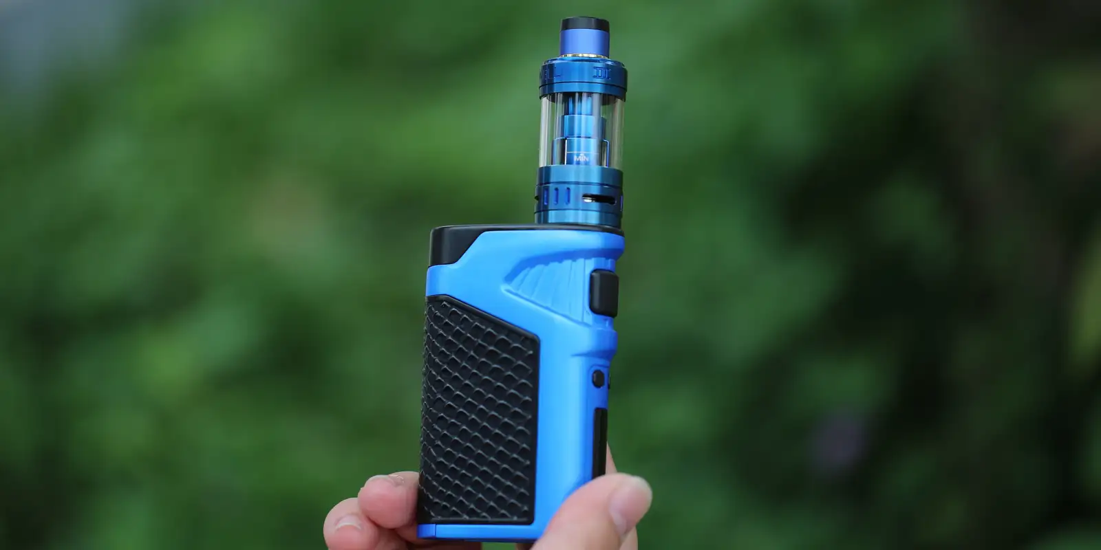 Plataformas devem remover propagandas de cigarros eletrônicos em 48h