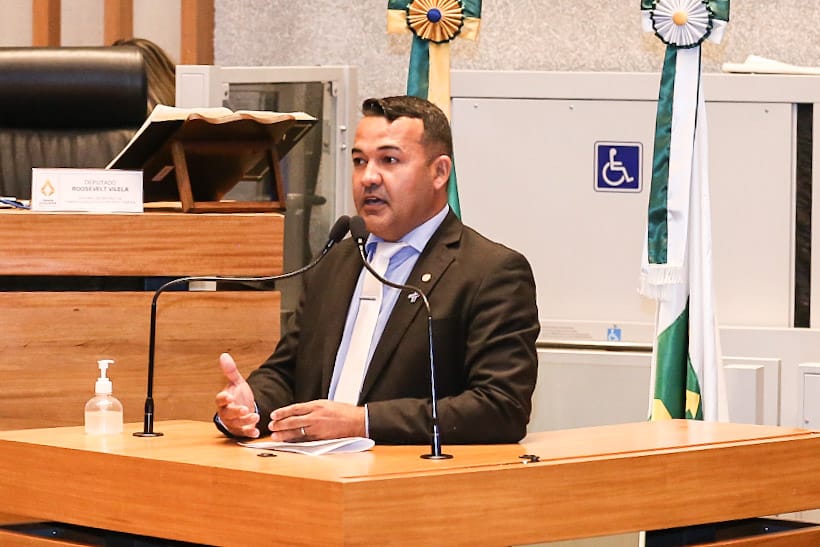 ROGÉRIO MORRO DA CRUZ DEFENDE INVESTIMENTOS EM REGULARIZAÇÃO FUNDIÁRIA